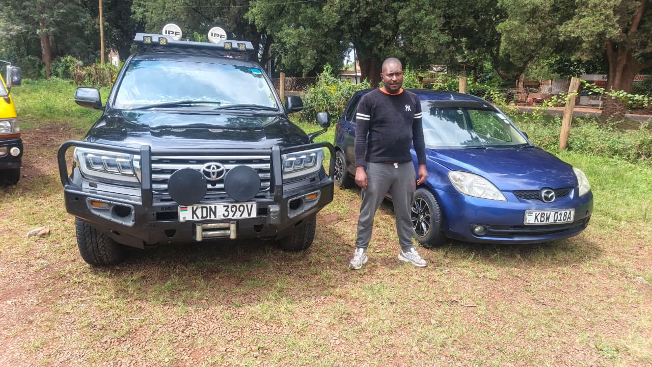 Hilux Revo — Safari Kitted